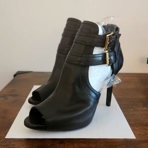 New Michael Kors Blaze Open Toe Booties / Heels - Black leather - Size 8
